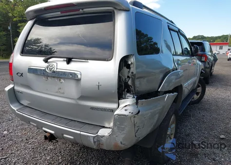 2006 Toyota 4Runner Sr5 V6 z USA, uszkodzony, nr VIN JTEBU14R060082070